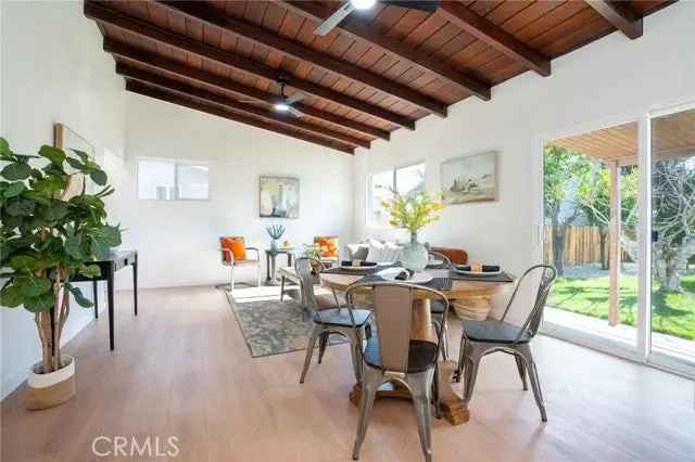 Single-family house For Sale in 261, West Sepulveda Street, Los Angeles, California