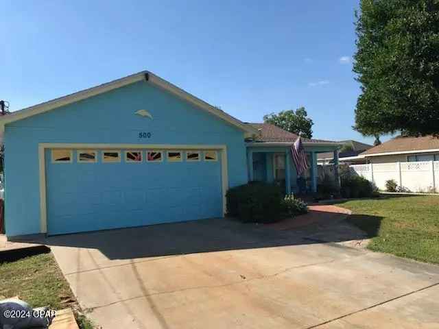 Single-family house For Sale in 500, East Gulf Boulevard, Panama City Beach, Florida