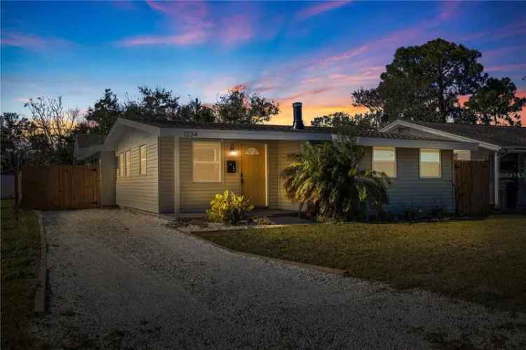 Single-family house For Sale in 1234, 29th Street North, Saint Petersburg, Florida