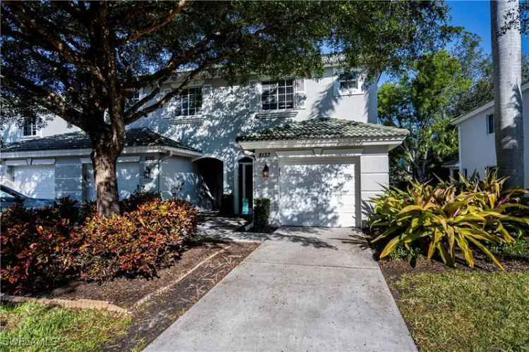 House For Sale in 8137, Pacific Beach Drive, Fort Myers, Florida