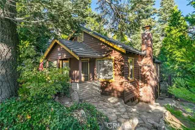 Single-family house For Sale in Twin Peaks, California