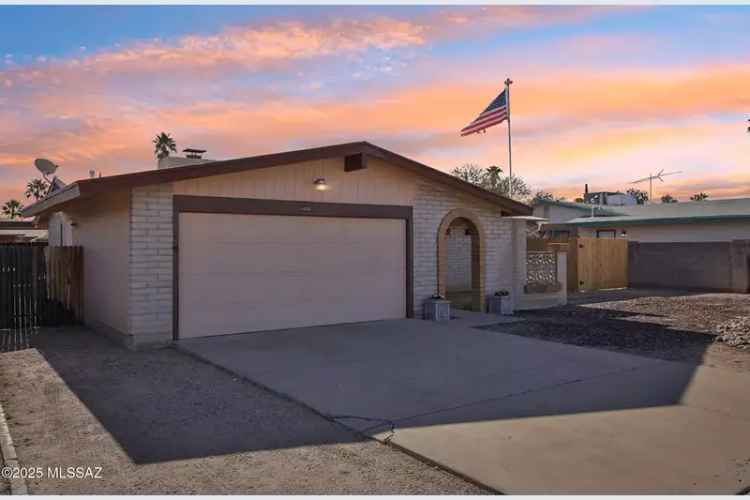 Single-family house For Sale in 8408, East Cambria Drive, Tucson, Arizona