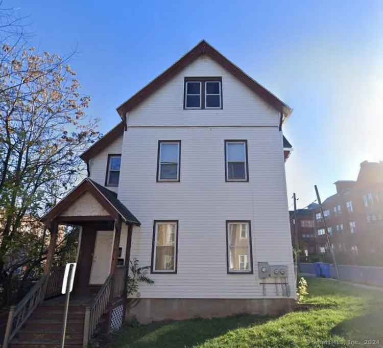 Multi-family house For Sale in 50, Walnut Street, New Britain, Connecticut