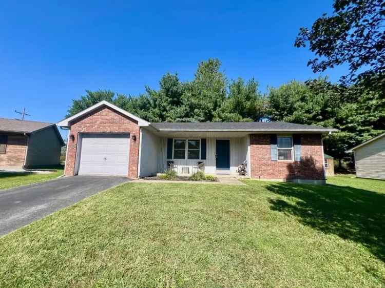 Single-family house For Sale in 2718, Tiger Lily Lane, Madison, Indiana