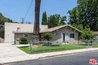 Multi-family house For Sale in Los Angeles, California