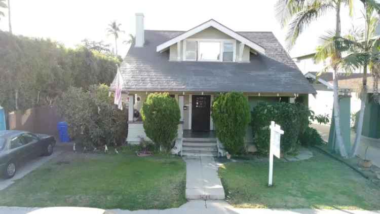 Single-family house For Sale in 3214, Granada Avenue, San Diego, California