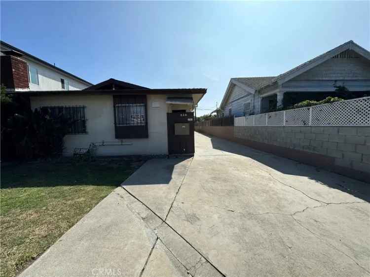 Single-family house For Sale in Los Angeles, California