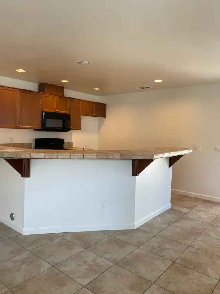 Updated 3-Bedroom Condo for Rent - Modern Style and Comfort