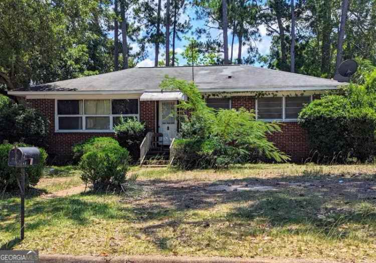 Single-family house For Sale in 1700, Greenvale Road, Albany, Georgia