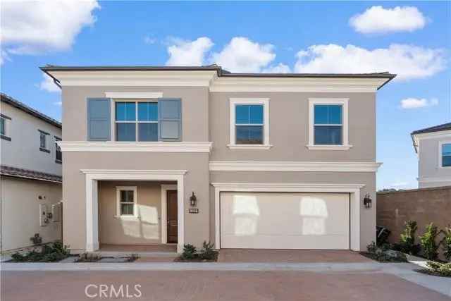 Condo For Sale in Irvine, California