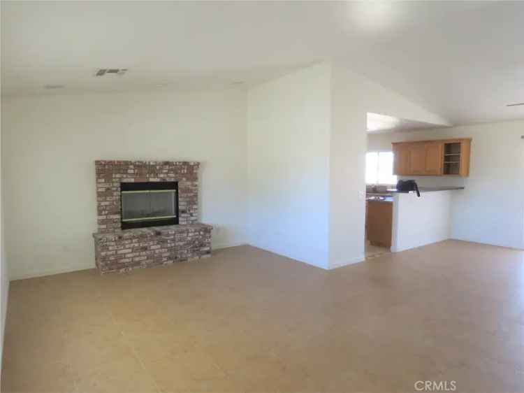 Single-family house For Sale in Joshua Tree, California