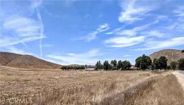 Land For Sale in Winchester, California