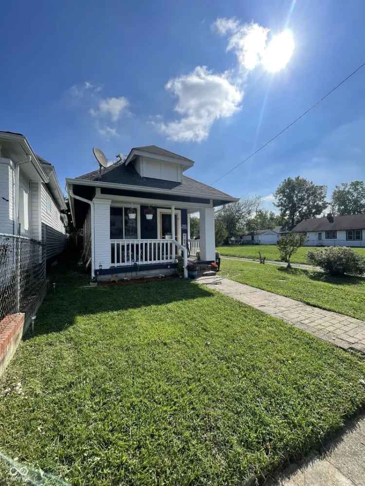 Single-family house For Sale in 1719, Thaddeus Street, Indianapolis, Indiana