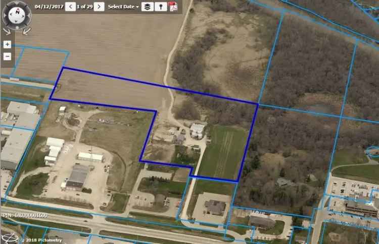 Land For Sale in Manchester, Iowa