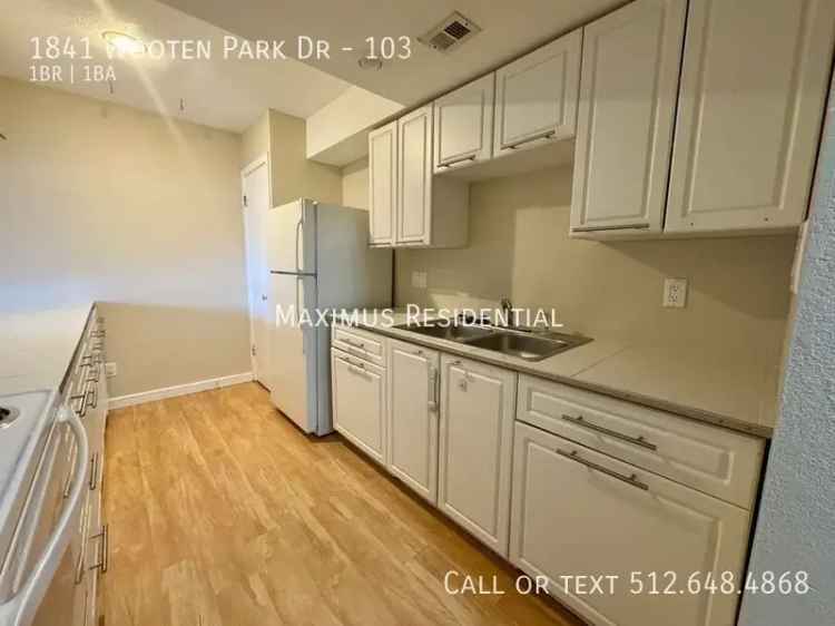 Austin Apartment Unit for Rent Near Downtown UT