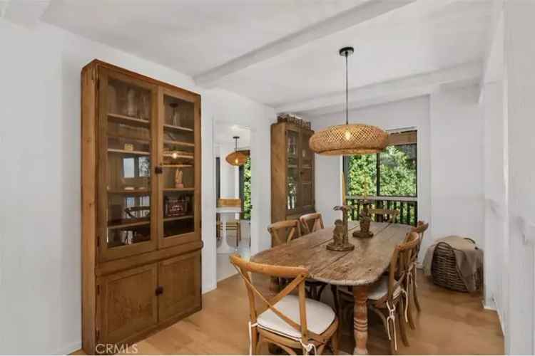 House For Sale in 23491, Park Sorrento, Calabasas, California