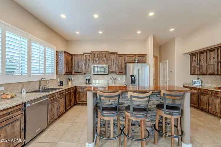 Single-family house For Sale in 5077, East Lonesome Trail, Cave Creek, Arizona