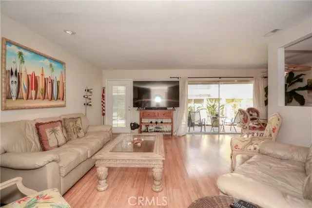 Single-family house For Sale in 805, Stillwater Cove Way, Oceanside, California