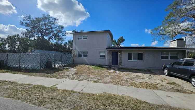 Single-family house For Sale in 1417, East 109th Avenue, Tampa, Florida