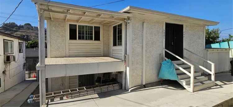 Multi-family house For Sale in Los Angeles, California