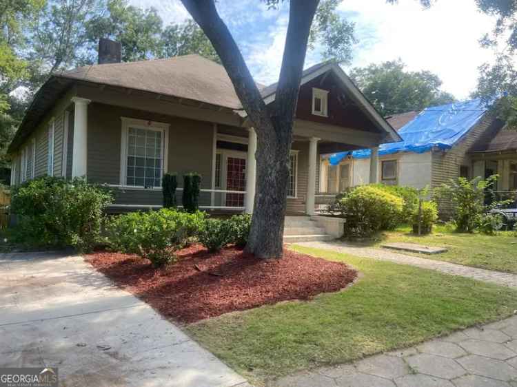 Single-family house For Sale in 1123, Arlington Avenue Southwest, Atlanta, Georgia