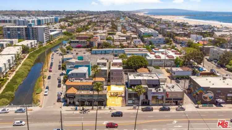 Multi-family house For Sale in Los Angeles, California