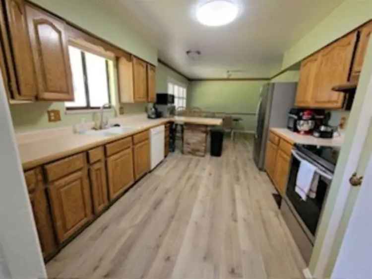 Single-family house For Sale in 3073, E 1/2 Road, Grand Junction, Colorado