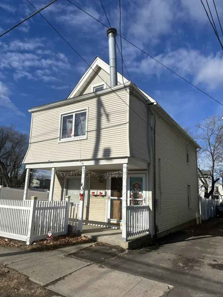 Multi-family house For Sale in 45, Spring Street, West Haven, Connecticut