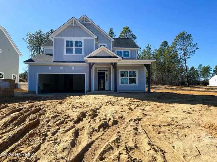 Single-family house For Sale in Andrews, North Carolina