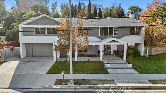 Single-family house For Sale in 5309, Blanco Avenue, Los Angeles, California