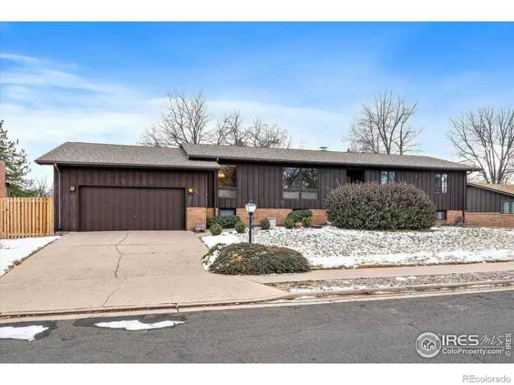 Single-family house For Sale in 1436, Antero Drive, Loveland, Colorado