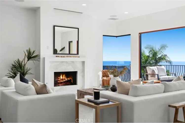 Single-family house For Sale in 163, Nyes Place, Laguna Beach, California