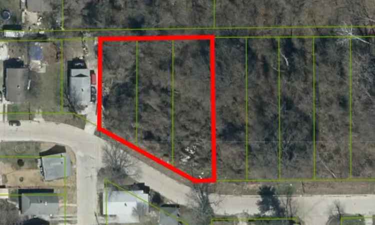 Land For Sale in 400, Emerald Avenue, Alton, Illinois