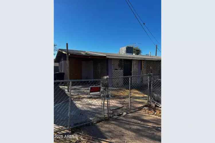 Single-family house For Sale in 299, North Fresno Street, Chandler, Arizona