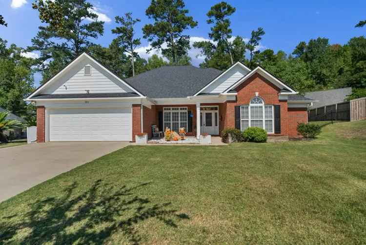 Single-family house For Sale in Phenix City, Alabama