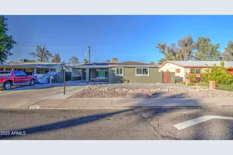 Single-family house For Sale in 3740, East Yale Street, Phoenix, Arizona