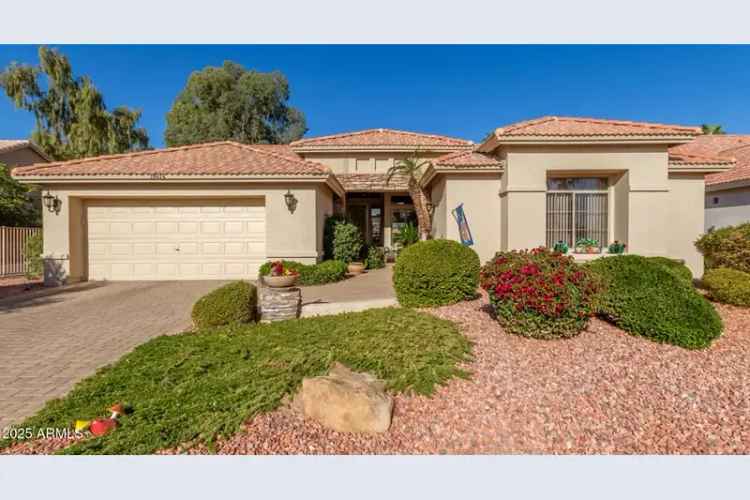 Single-family house For Sale in 24826, South Stoney Lake Drive, Sun Lakes, Arizona