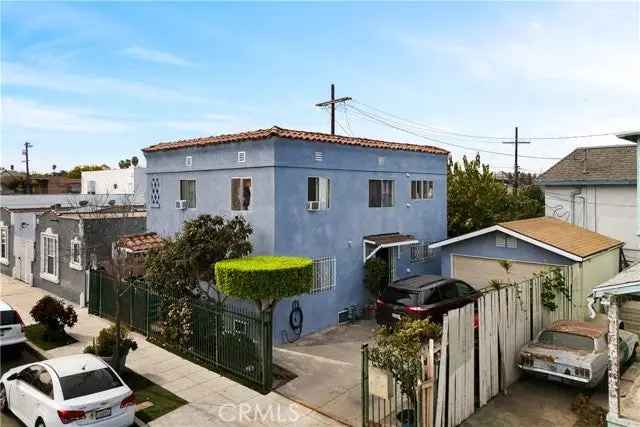 Multi-family house For Sale in 1557, South Hobart Boulevard, Los Angeles, California