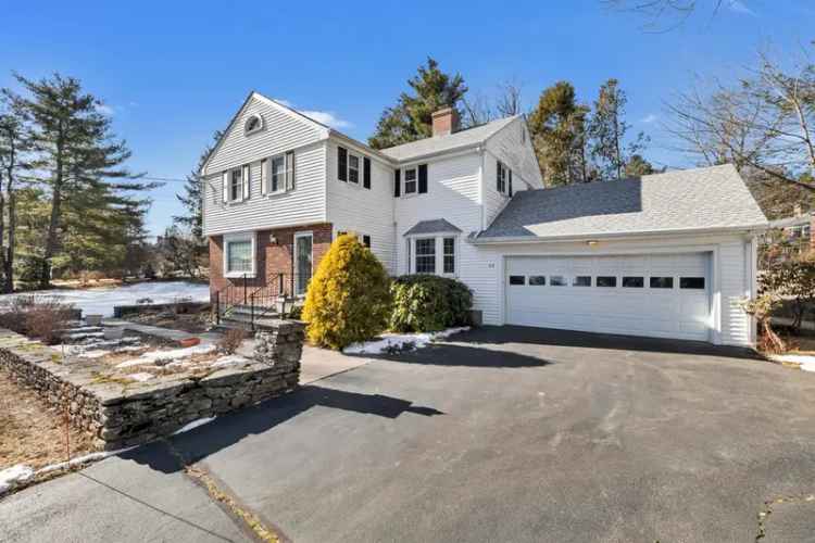 Single-family house For Sale in 69, Meadow Lane, West Hartford, Connecticut