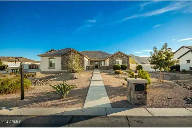 Single-family house For Sale in 21357, East Stacey Road, Queen Creek, Arizona