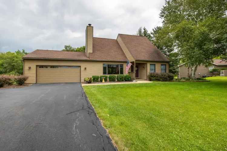 Single-family house For Sale in 13, Tanager Lane, Guilford Township, Illinois