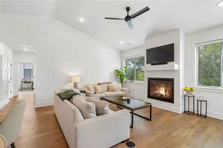 Condo For Sale in Bentonville, Arkansas