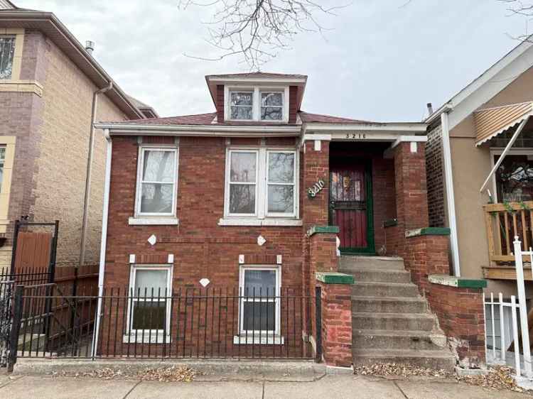 Multi-family house For Sale in 3210, South Throop Street, Chicago, Illinois