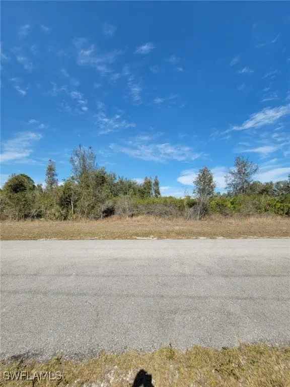 Land For Sale in 3104, 57th Street West, Florida