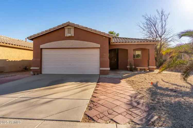 Single-family house For Sale in 16173, West Monroe Street, Goodyear, Arizona