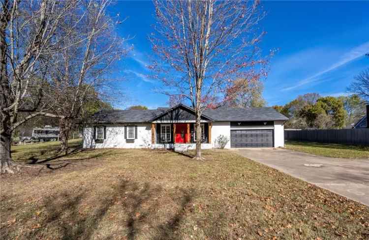 Single-family house For Sale in 2175, Villa View Drive, Siloam Springs, Arkansas