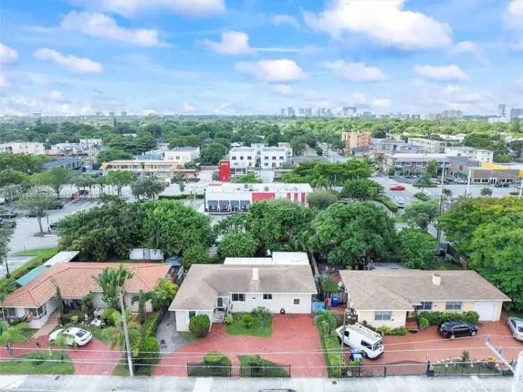 Single-family house For Sale in 2380, Southwest 7th Street, Miami, Florida