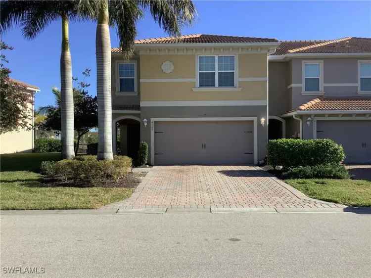 House For Sale in Fort Myers, Florida