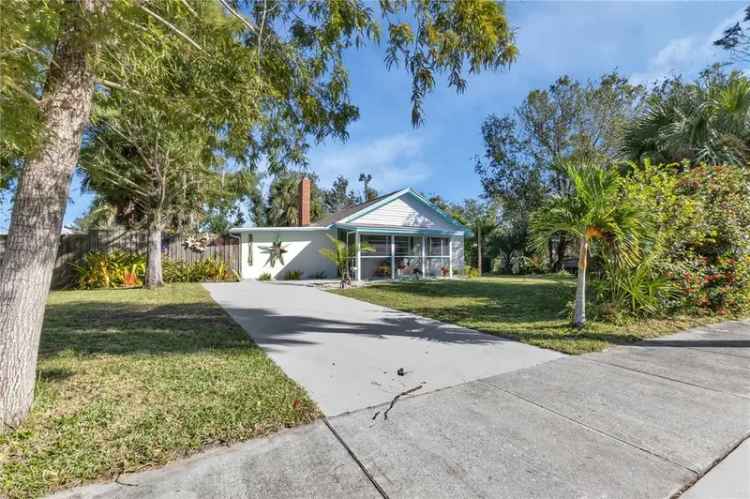 Single-family house For Sale in 414, San Marie Drive, Punta Gorda, Florida