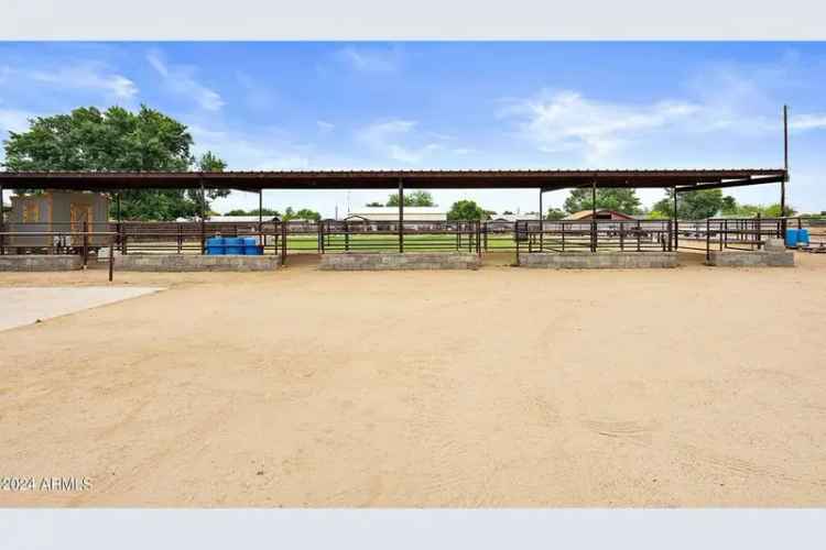 Single-family house For Sale in 3744, West Westcott Drive, Glendale, Arizona